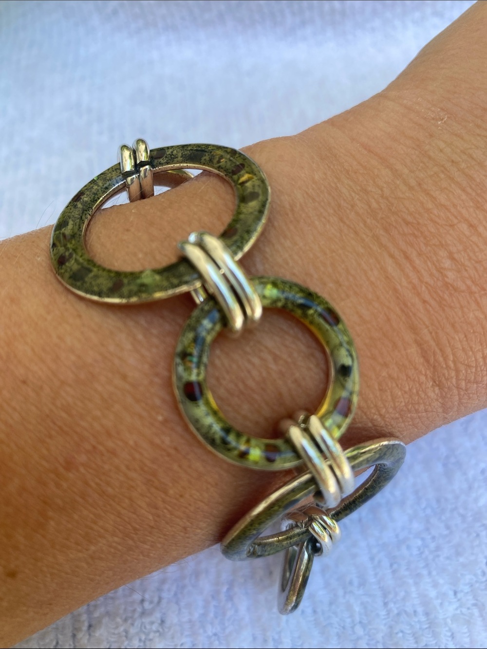 Chico's Green Enamel Linked Circle Bracelet Final Markdown!